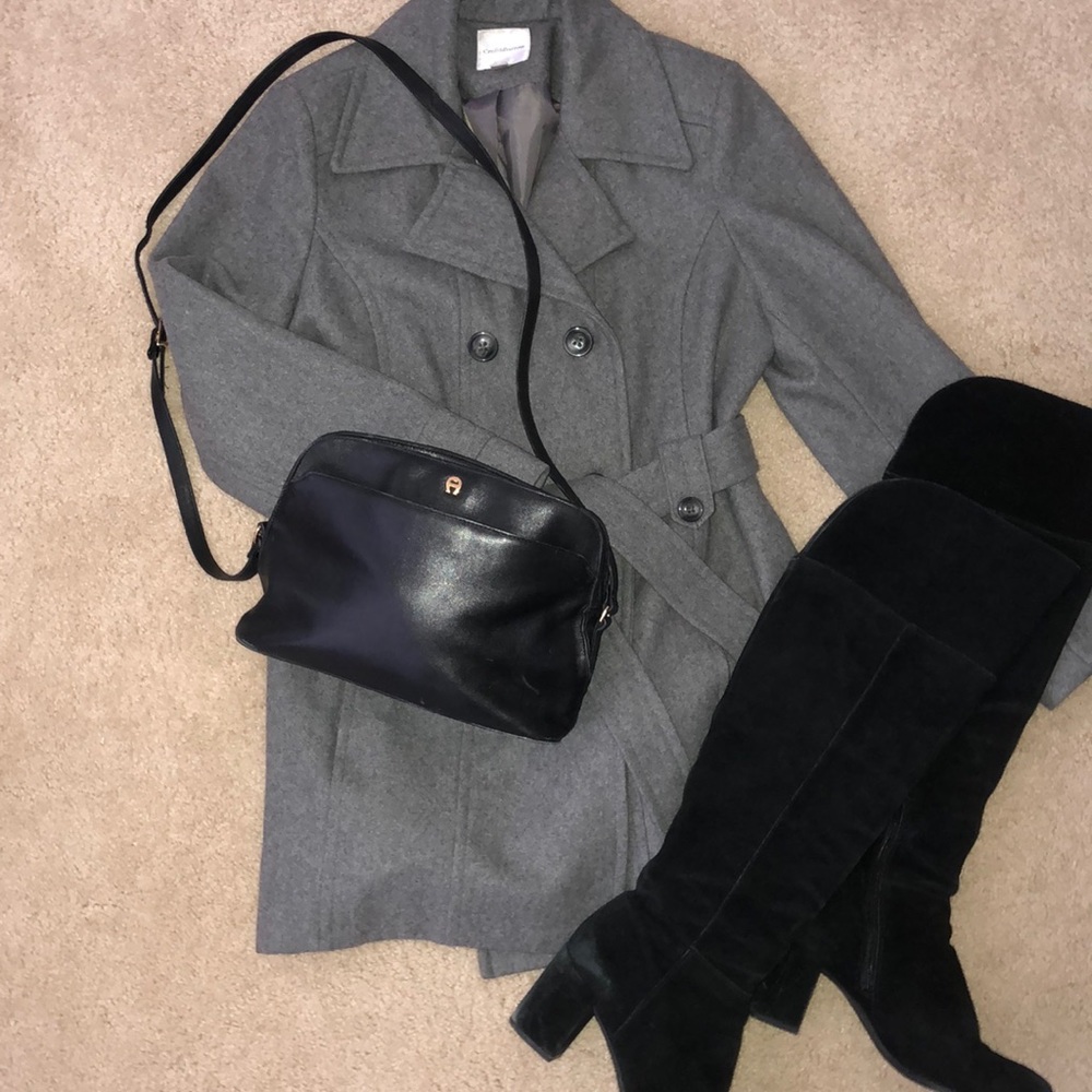 Etienne Aigner black leather crossbody bag